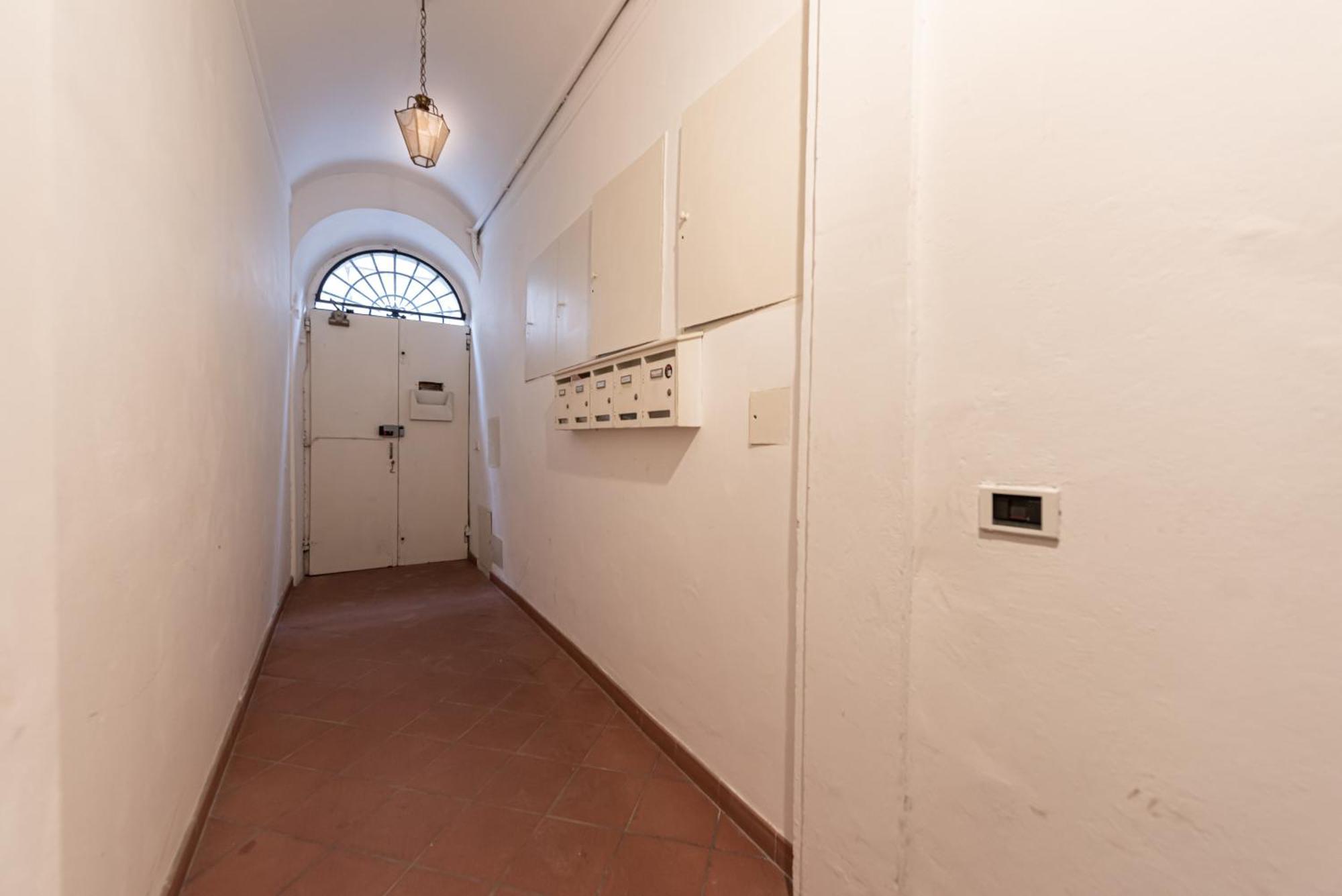 דירות A Due Passi Dal Duomo Di Firenze מראה חיצוני תמונה